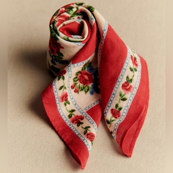 Sezane Accessories - 🇫🇷 Sézane Gaston Le Foulard Floral Striped Scarf
